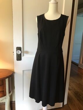 Trina Turk Classic Little Black Dress Sz 10 in EUC.